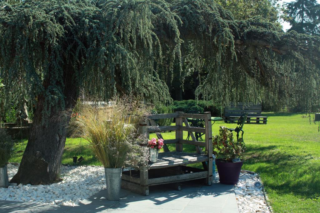 Bed and Breakfast Maison Prairie Bonheur Маньи-лез-Амо Экстерьер фото