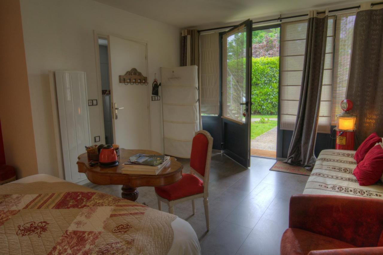 Bed and Breakfast Maison Prairie Bonheur Маньи-лез-Амо Экстерьер фото